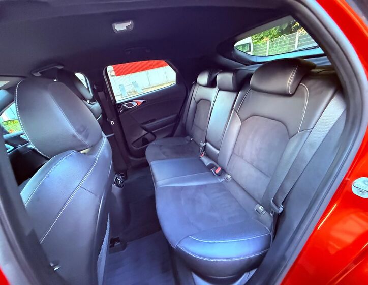 KIA XCeed 12
