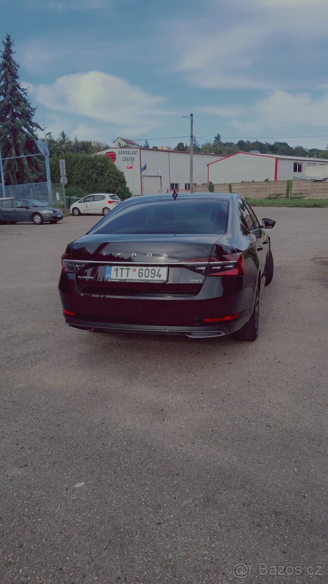 Škoda Superb