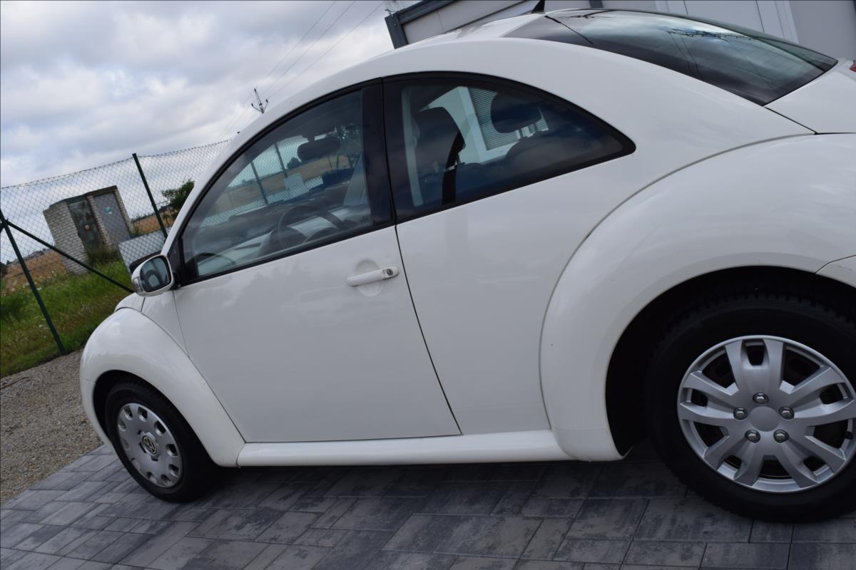 Volkswagen New Beetle