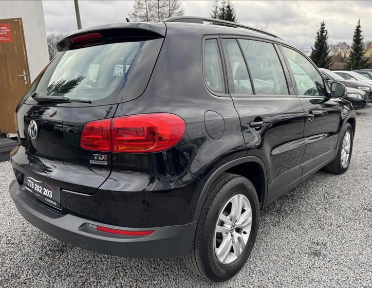 Volkswagen Tiguan 7