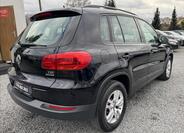 Volkswagen Tiguan 7