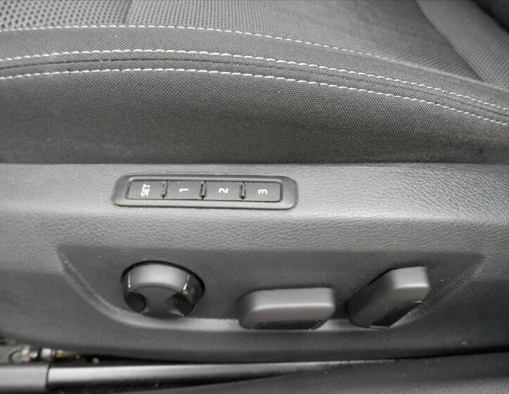 Škoda Superb 25