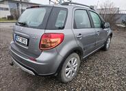 Suzuki SX4 6