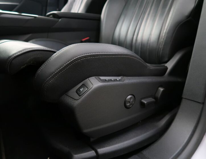 Peugeot 3008 16