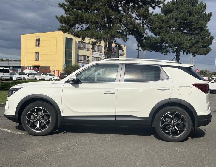 SsangYong Korando 8