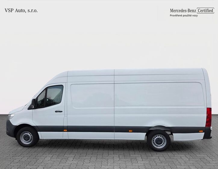 Mercedes-Benz Sprinter 2
