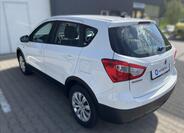 Suzuki SX4 S-Cross 9