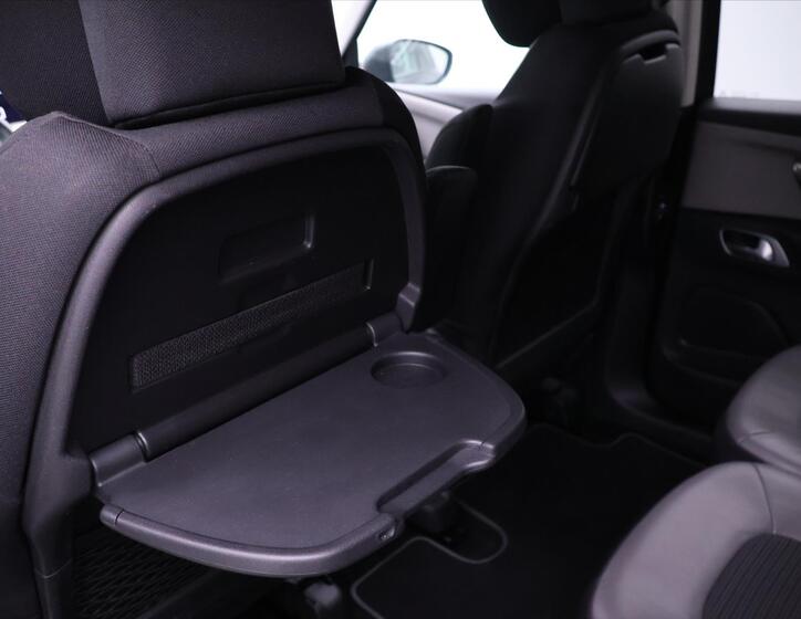 Citroën Grand C4 SpaceTourer 31