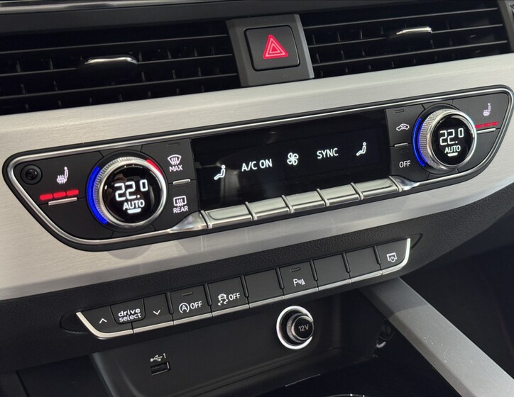Audi A4 43