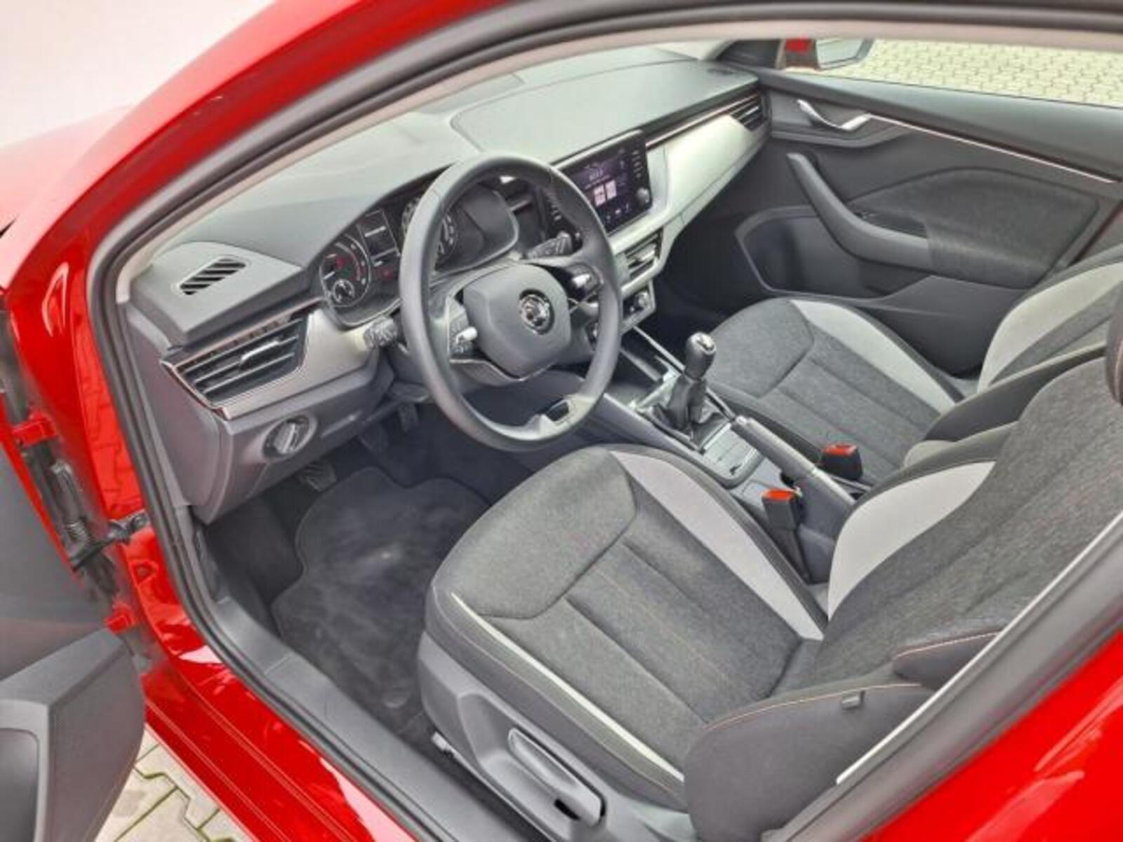 Škoda Scala 12