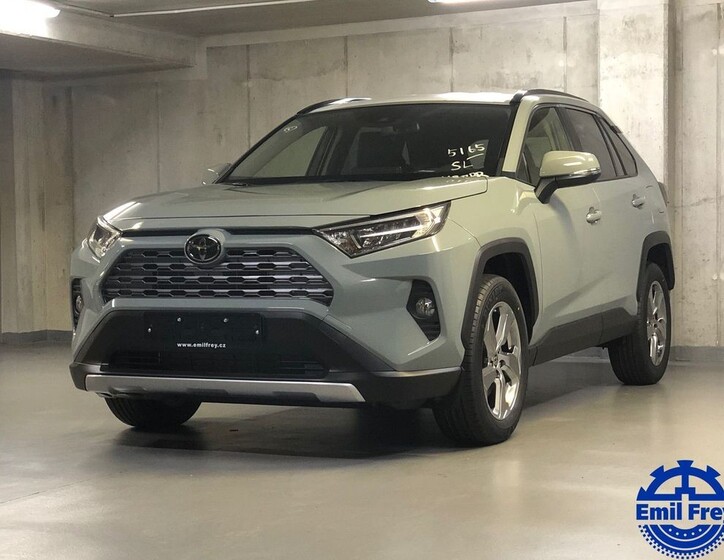 Toyota RAV4 1