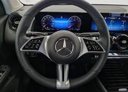 Mercedes-Benz GLB 10