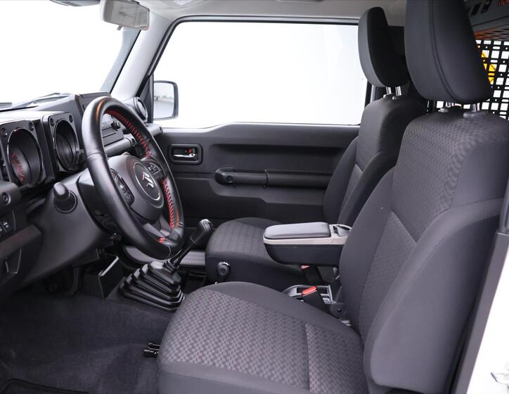 Suzuki Jimny 12