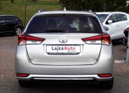 Toyota Auris 5