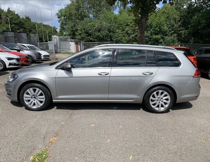 Volkswagen Golf 8