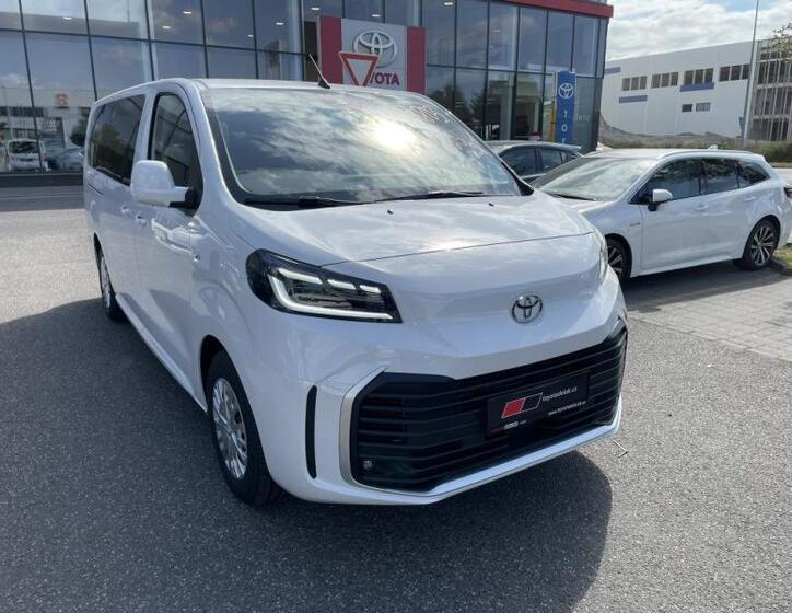 Toyota ProAce Verso 2