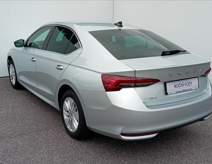 Škoda Octavia 9