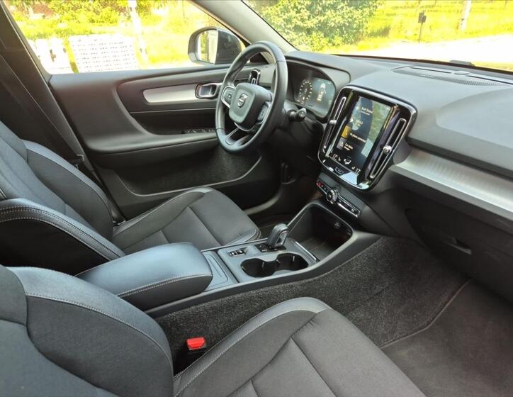 Volvo XC40 14