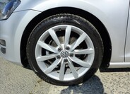 Volkswagen Golf 10