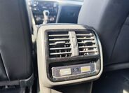 Volkswagen Passat 12