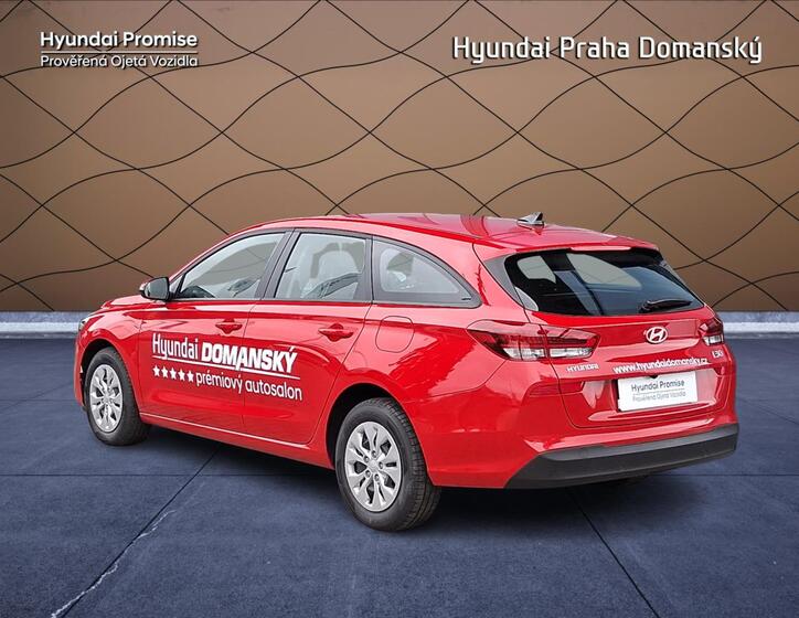 Hyundai i30 4