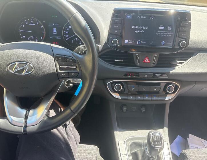 Hyundai i30 12