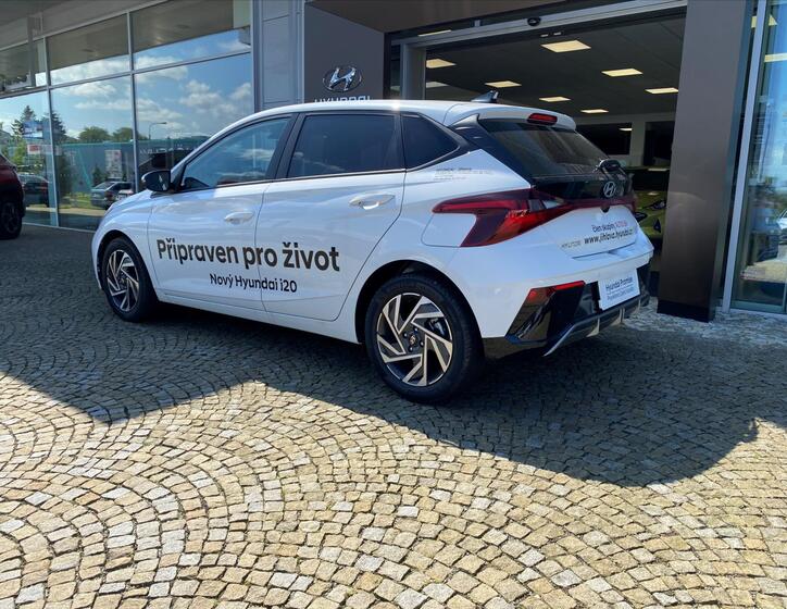 Hyundai i20 4