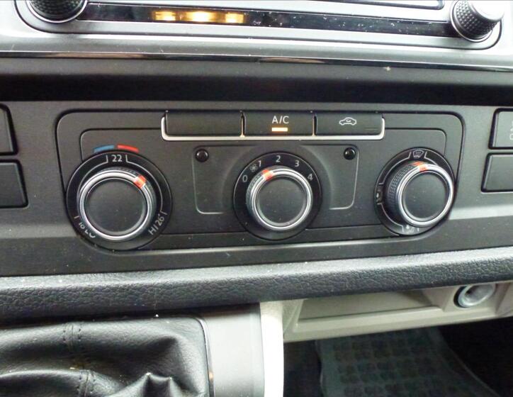 Volkswagen Transporter 30