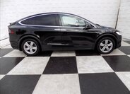 Tesla Model X 10