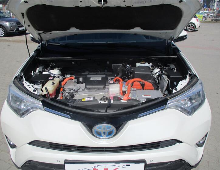 Toyota RAV4 25