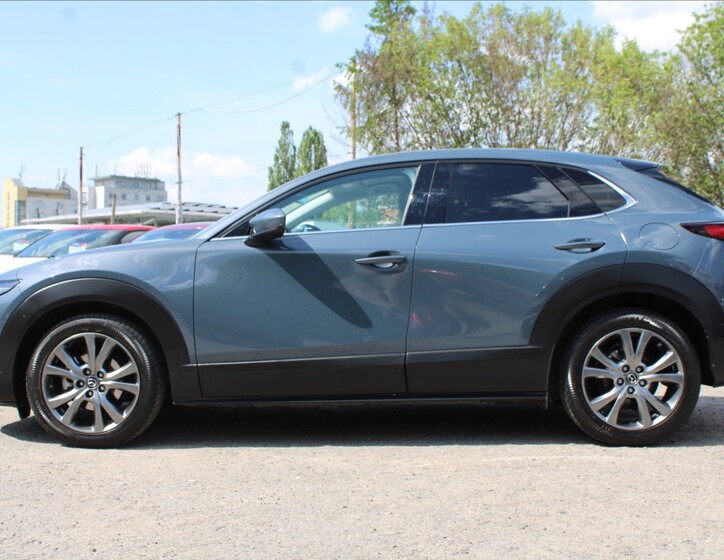 Mazda CX-30 8