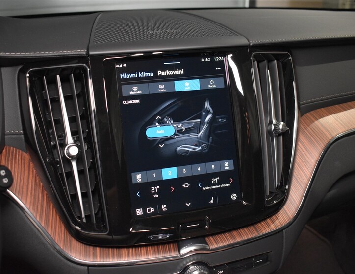 Volvo XC60 29