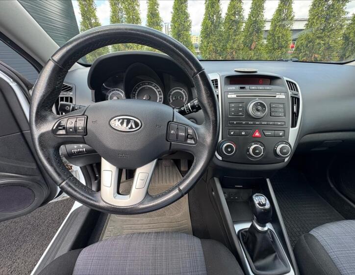 KIA Ceed 15