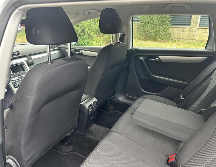 Volkswagen Passat 32