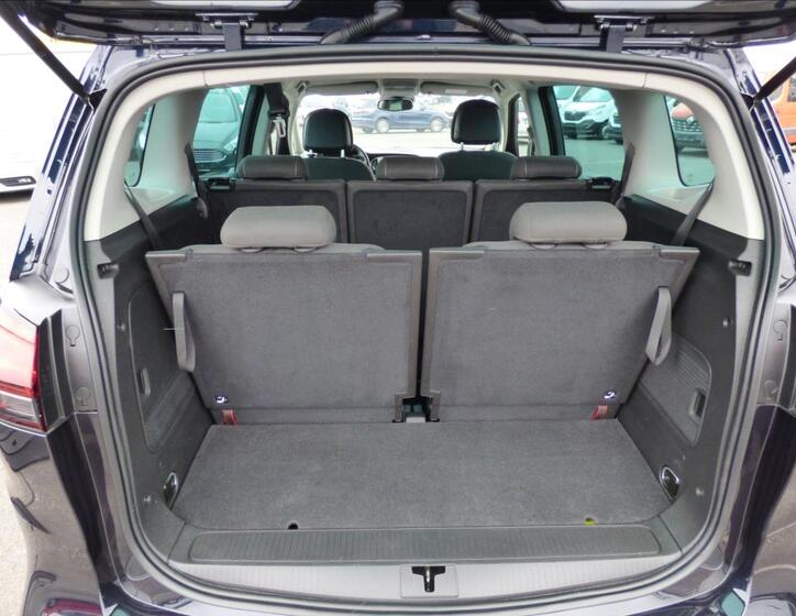 Opel Zafira 49