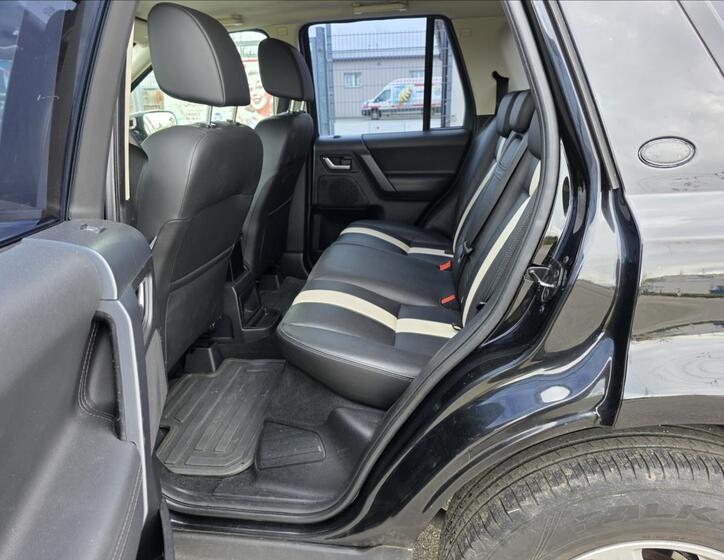 Land Rover Freelander 22