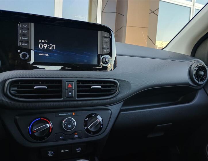 Hyundai i10 5