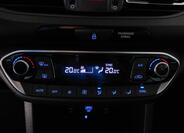 Hyundai i30 20