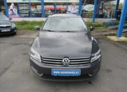 Volkswagen Passat 2