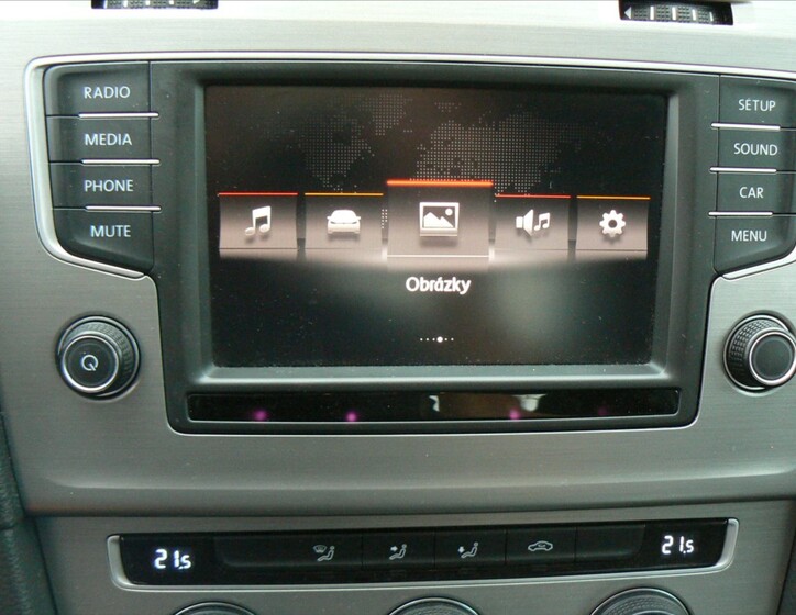 Volkswagen Golf 15