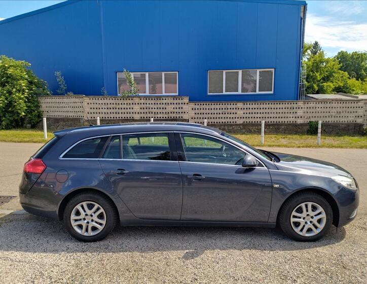 Opel Insignia 5