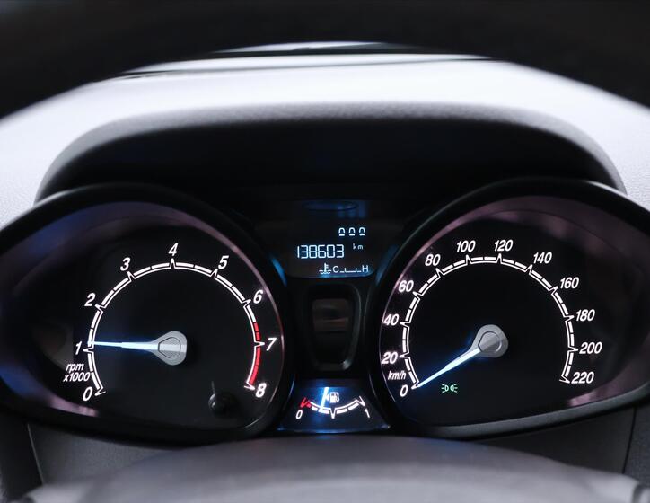 Ford Tourneo Courier 18