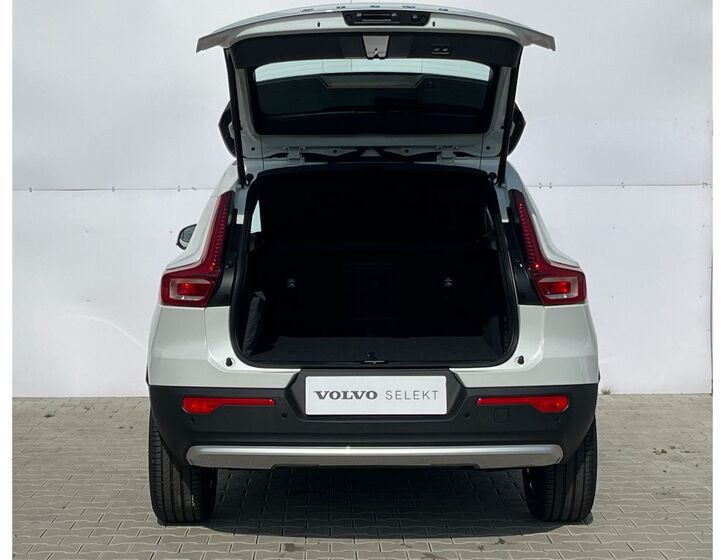 Volvo XC40 20