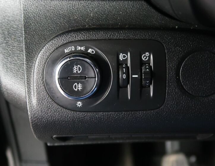 Opel Combo 18
