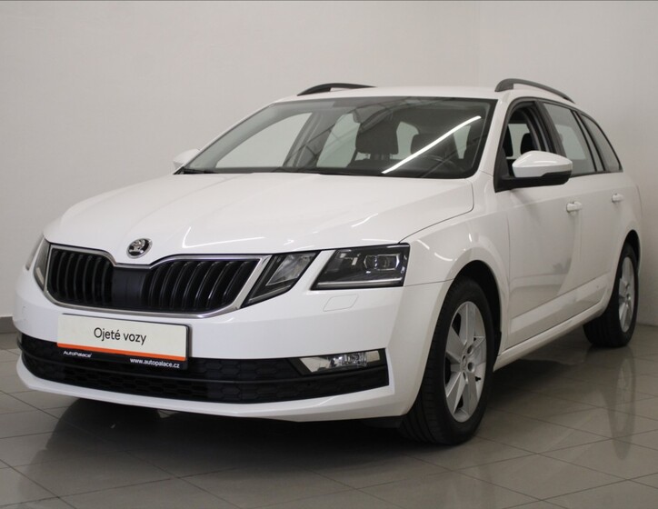 Škoda Octavia 1