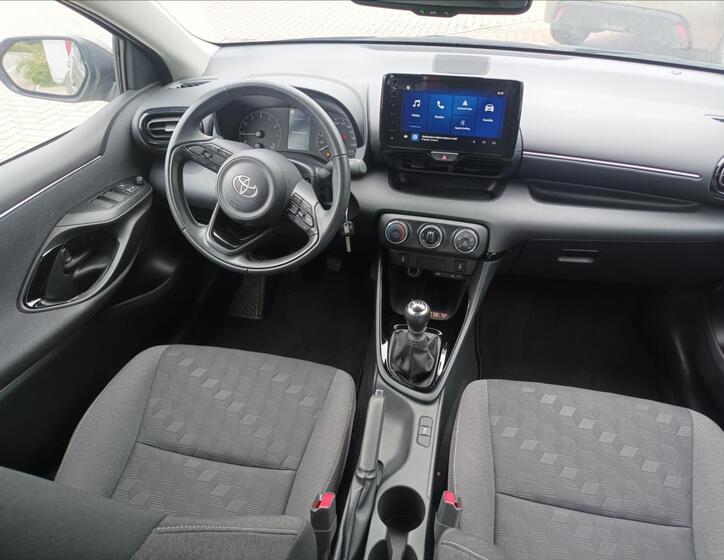 Toyota Yaris 7