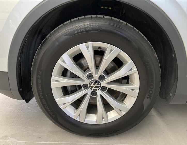 Volkswagen Tiguan 29