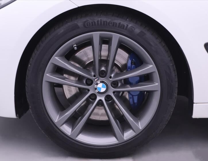 BMW Řada 3 44