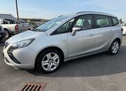 Opel Zafira 1