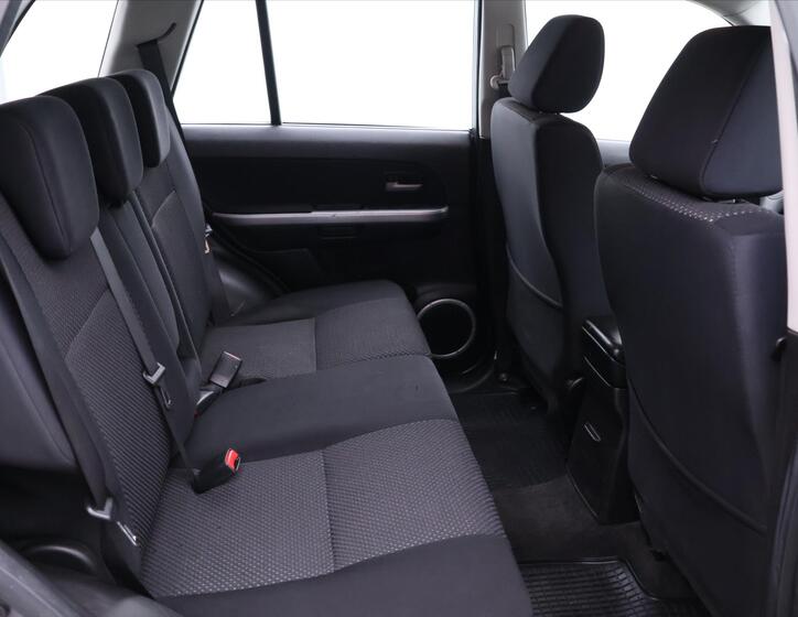 Suzuki Grand Vitara 11